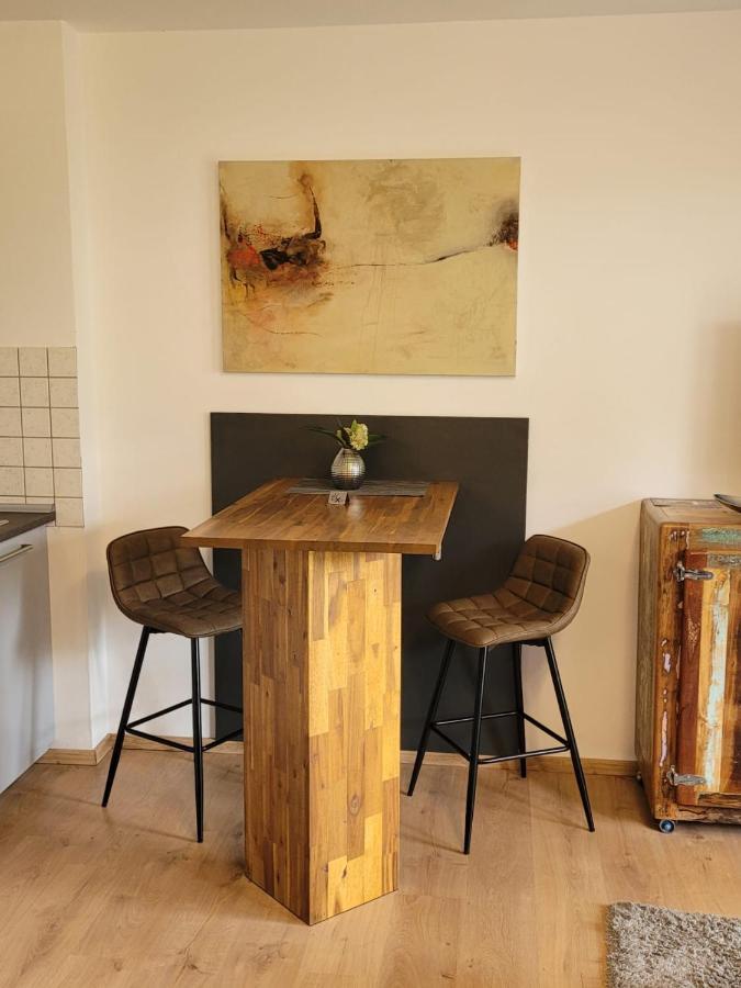 Apartment 1 Mit Terrasse Und Pkw-Stellplatz Леверкузен Экстерьер фото