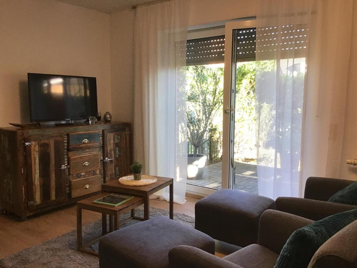 Apartment 1 Mit Terrasse Und Pkw-Stellplatz Леверкузен Экстерьер фото