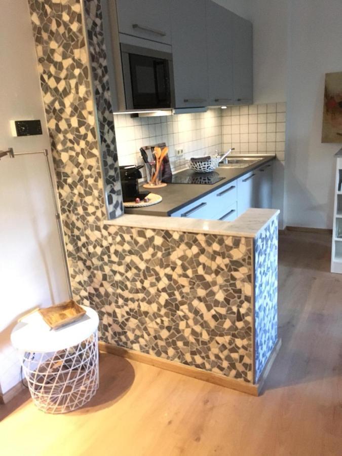 Apartment 1 Mit Terrasse Und Pkw-Stellplatz Леверкузен Экстерьер фото